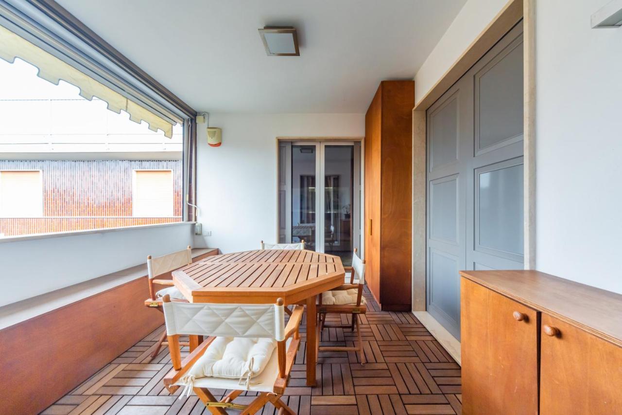 Cozy Apt - Corso Vercelli & Conciliazione M1 มิลาน ภายนอก รูปภาพ