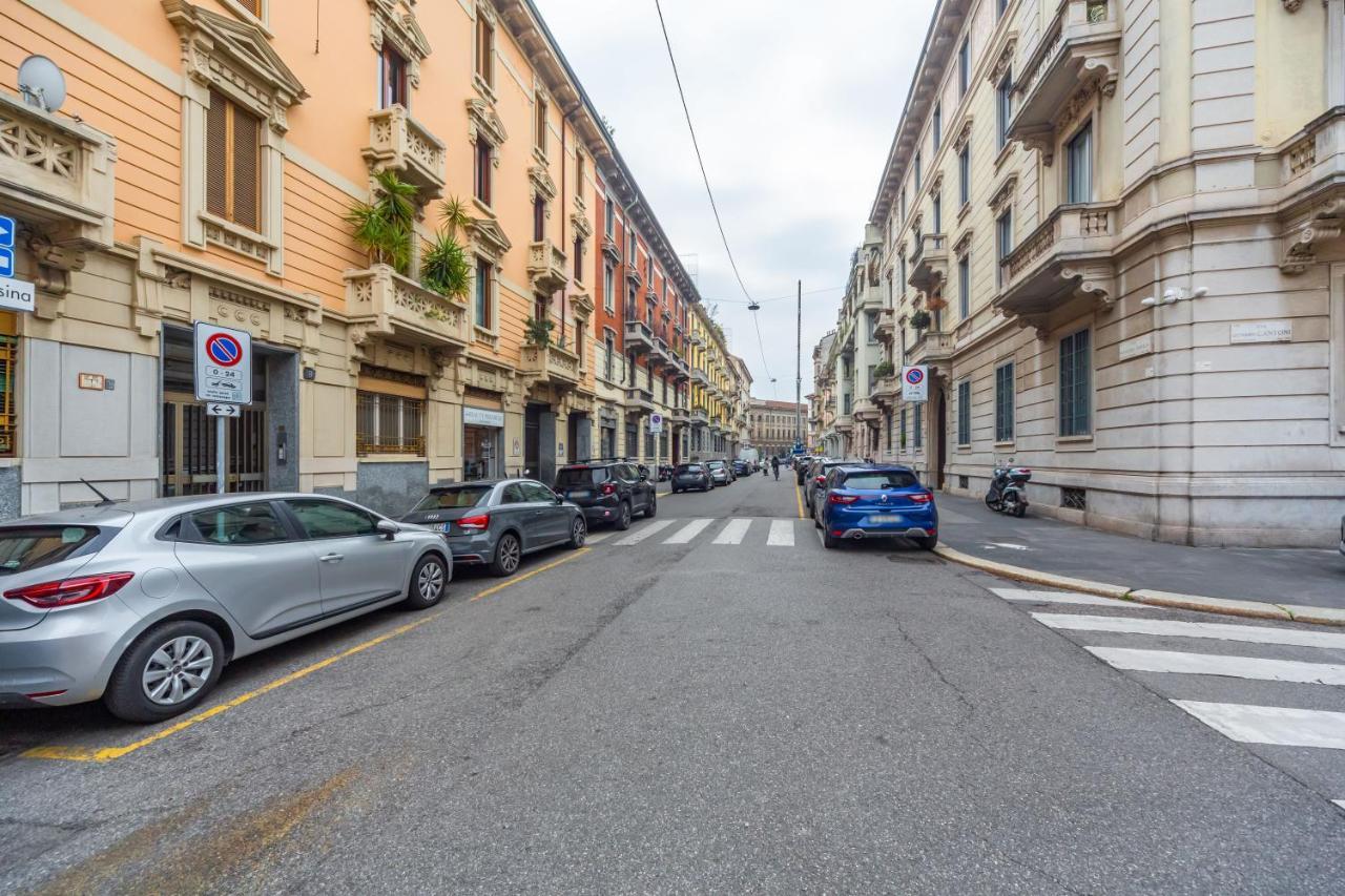 Cozy Apt - Corso Vercelli & Conciliazione M1 มิลาน ภายนอก รูปภาพ